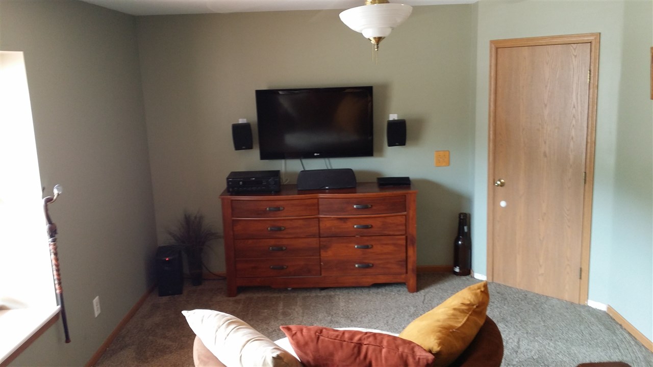 3112 Cedar Ridge Run Fort Wayne, IN 46808 - Photo 13 of 29 Gallery Image 13