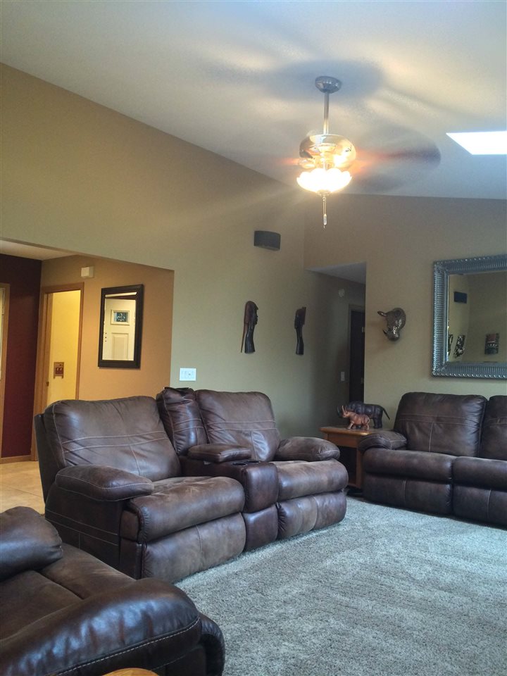 3112 Cedar Ridge Run Fort Wayne, IN 46808 - Photo 6 of 29 Gallery Image 6