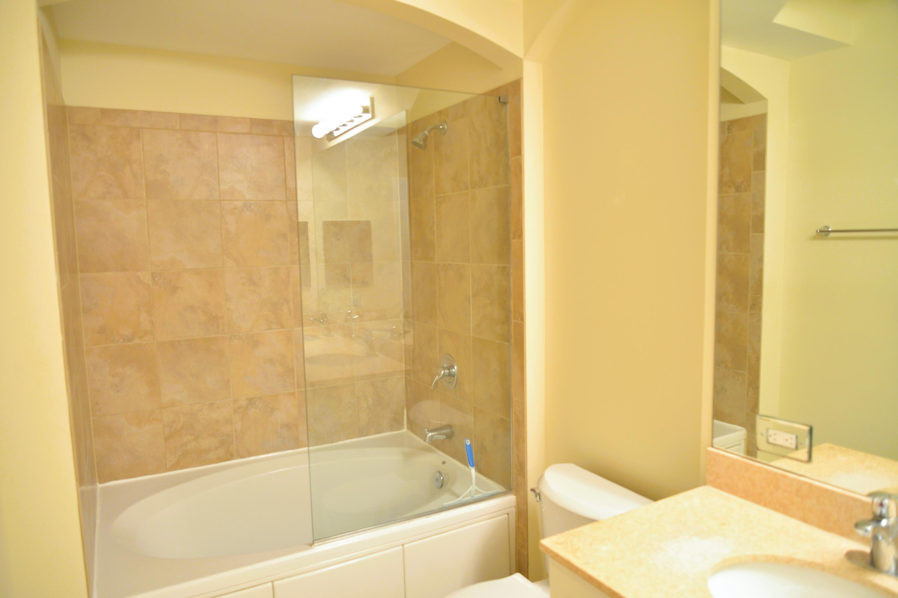 1660 Renaissance Commons Boulevard, Unit 2329 Boynton Beach, FL 33426 - Photo 11 of 34 _ROB0229