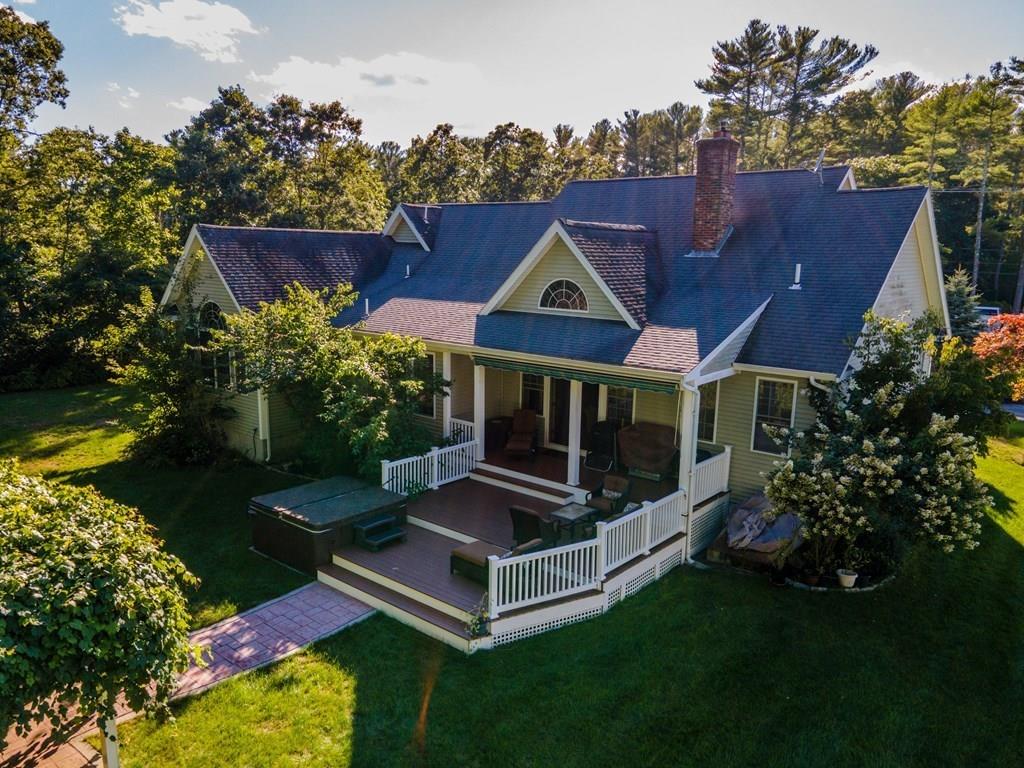 14 Carver Road Wareham, MA 02576 - Photo 2 of 42