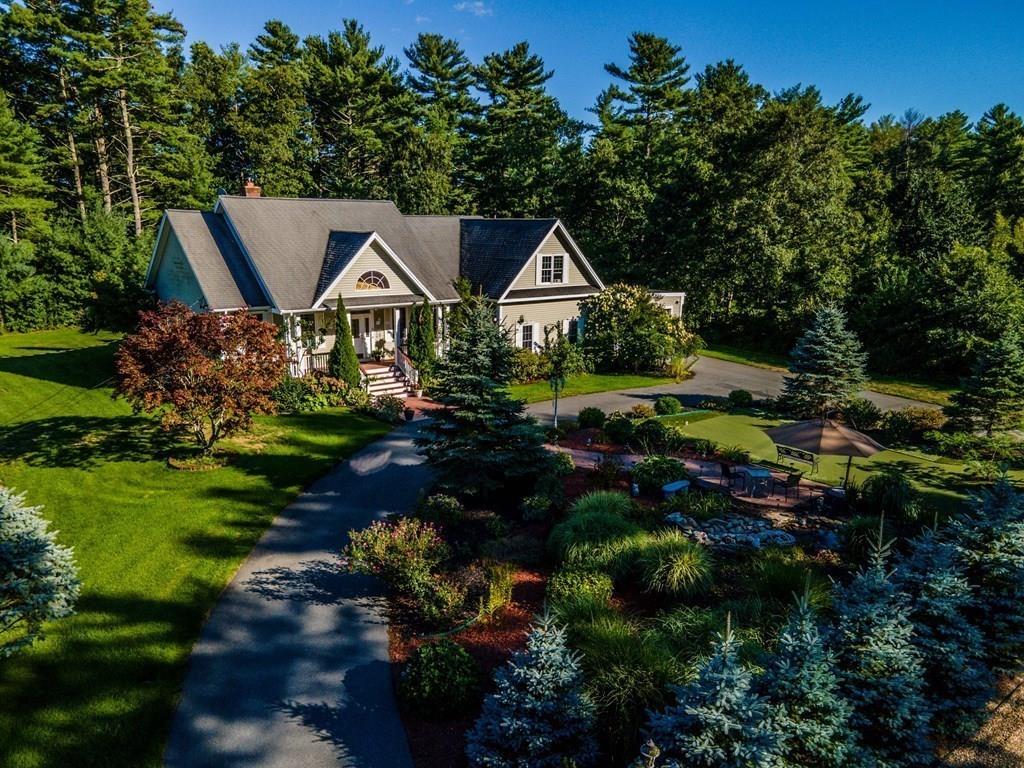 14 Carver Road Wareham, MA 02576 - Photo 3 of 42