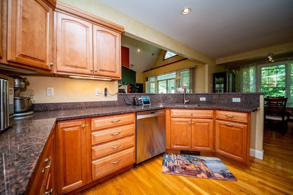 14 Carver Road Wareham, MA 02576 - Photo 8 of 42