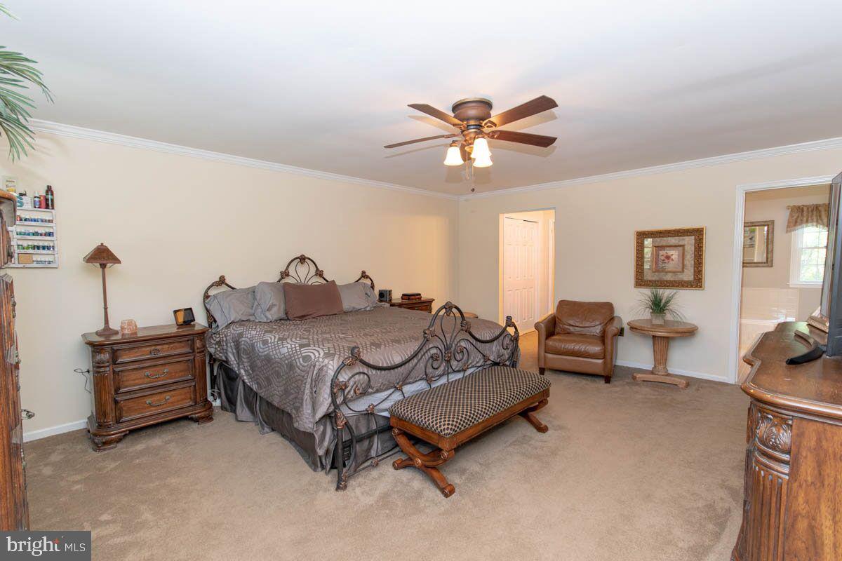411 Hickory Road Huntingdon Valley, PA 19006 - Photo 21 of 24