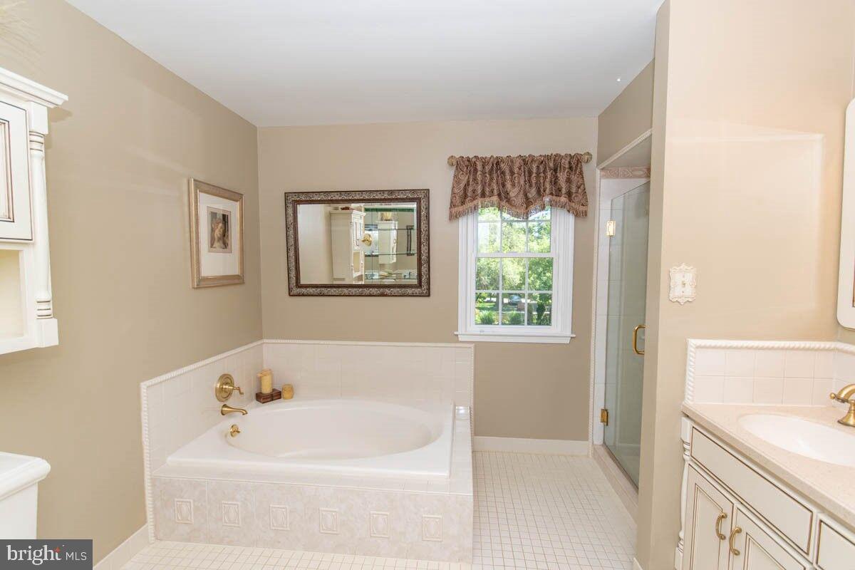 411 Hickory Road Huntingdon Valley, PA 19006 - Photo 22 of 24
