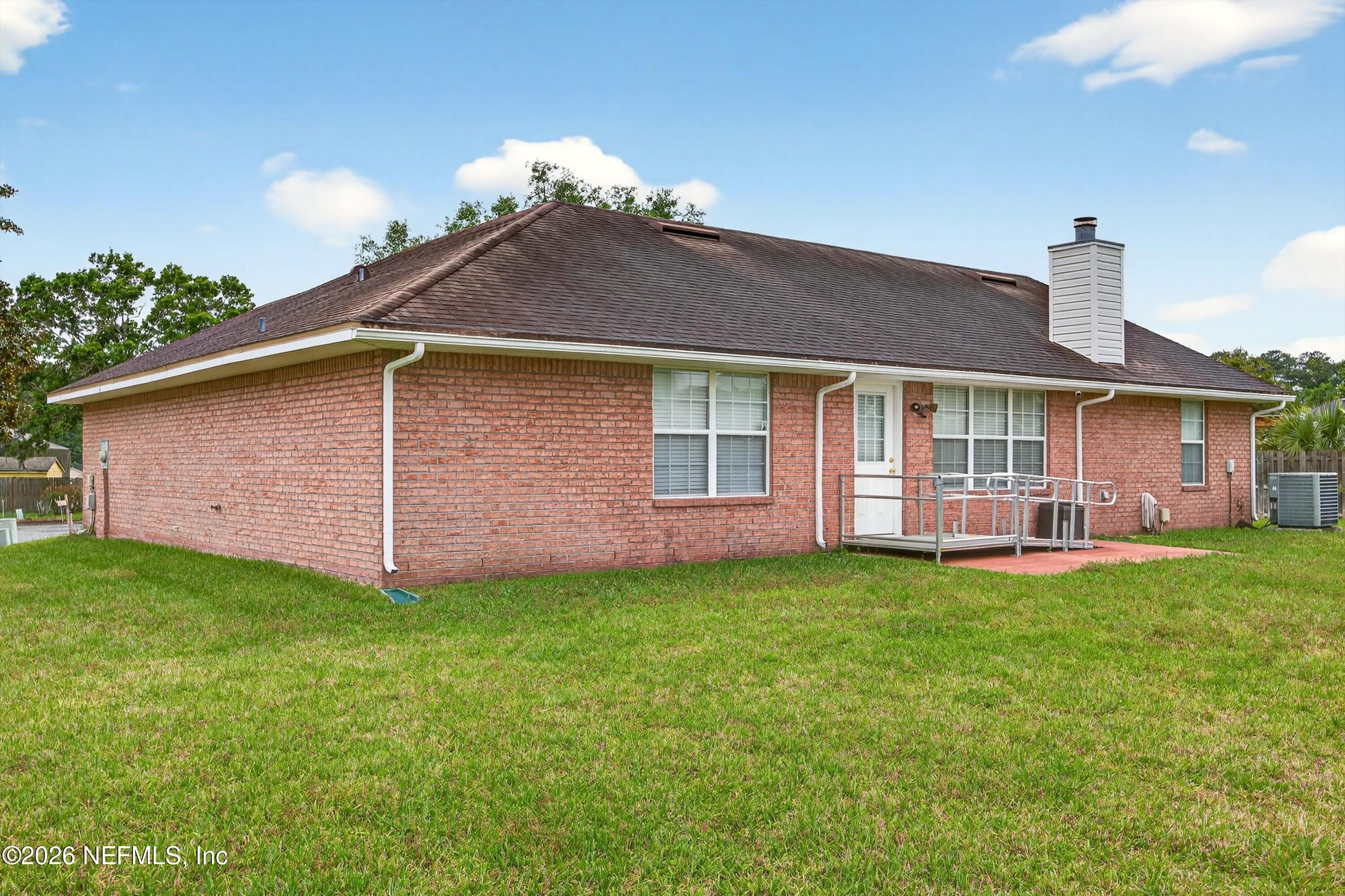 2411 Paris Mill Road Jacksonville, FL 32221 - Photo 32 of 36