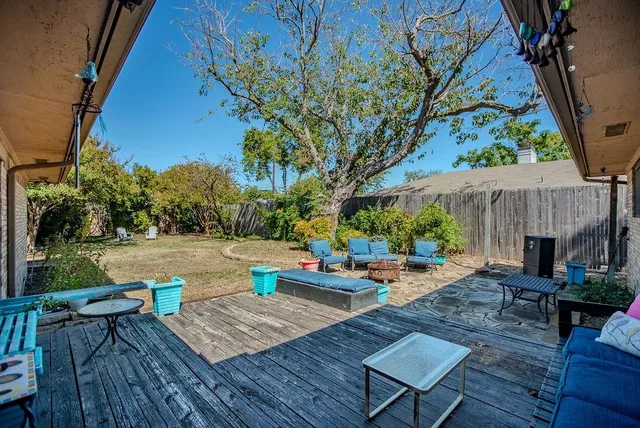 a outdoor view with a sitting space