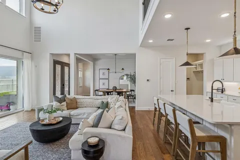 $749,999 | 601 North Pecan Parkway, Northlake, TX 76247