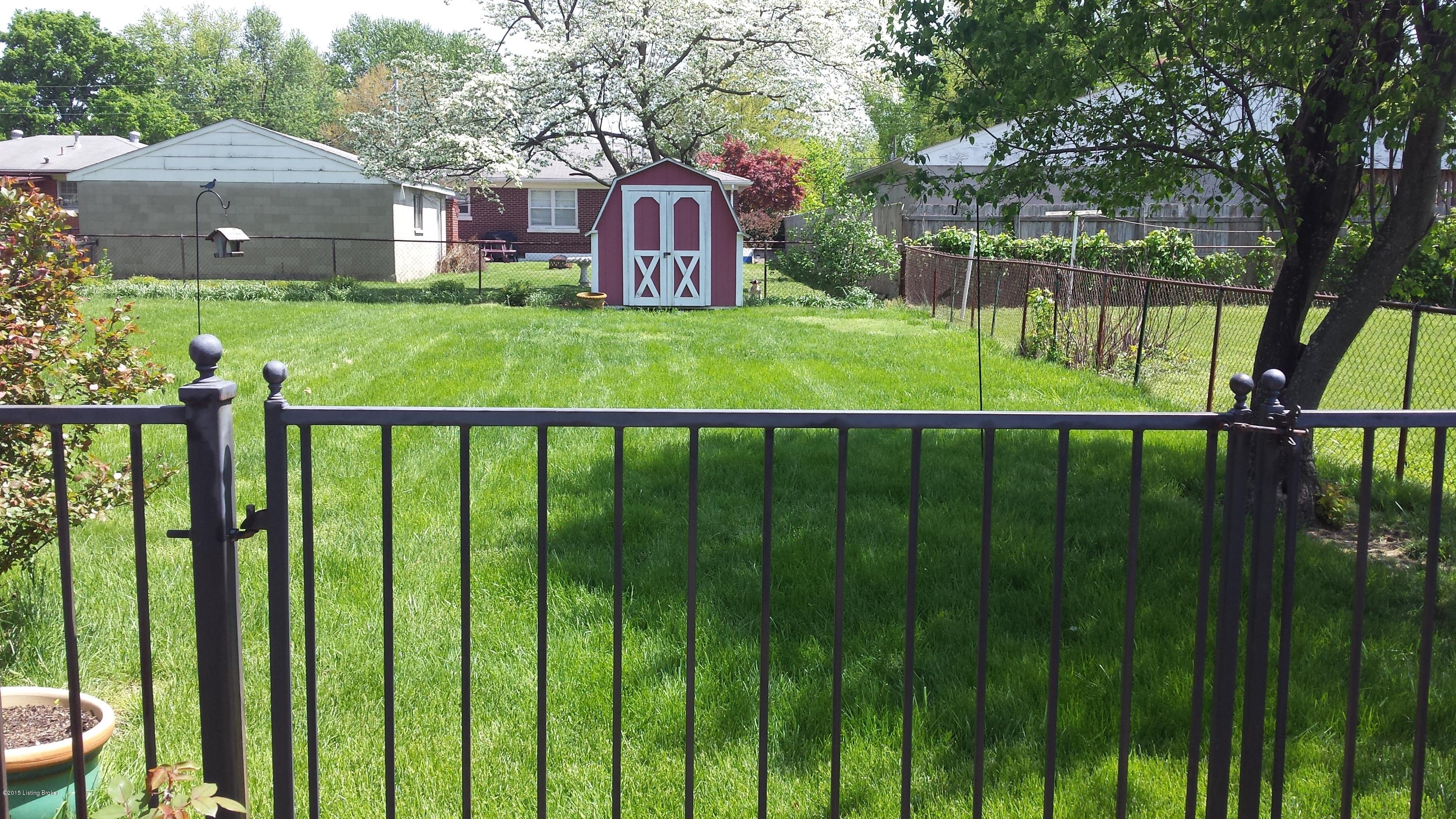 8281 Virginia Road Louisville, KY 40258 - Photo 6 of 40 20150422_133705 (1)