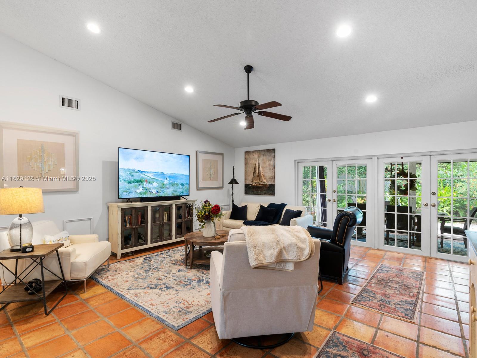 2560 Northwest 27th Street Boca Raton, FL 33434 - Photo 5 of 24 Gallery Image 5