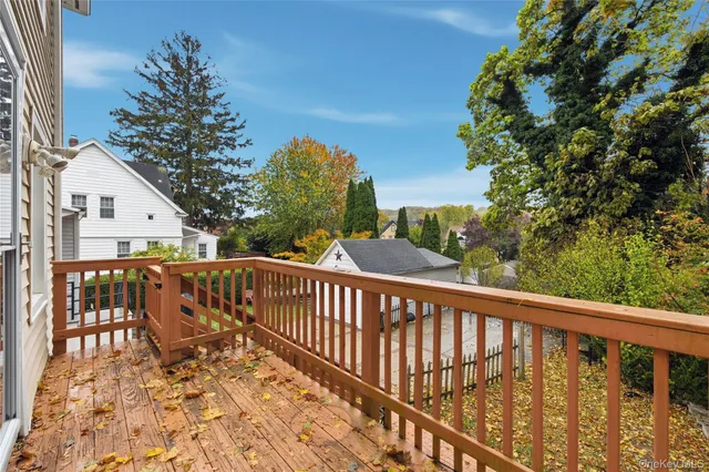 $3,250 | 100 School Street, Oyster Bay, NY 11771