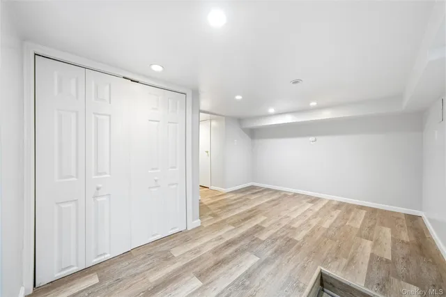 $3,250 | 100 School Street, Oyster Bay, NY 11771