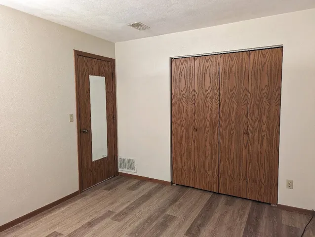 $925 | 709 Crosstown Avenue, Unit 101, Silvis, IL 61282