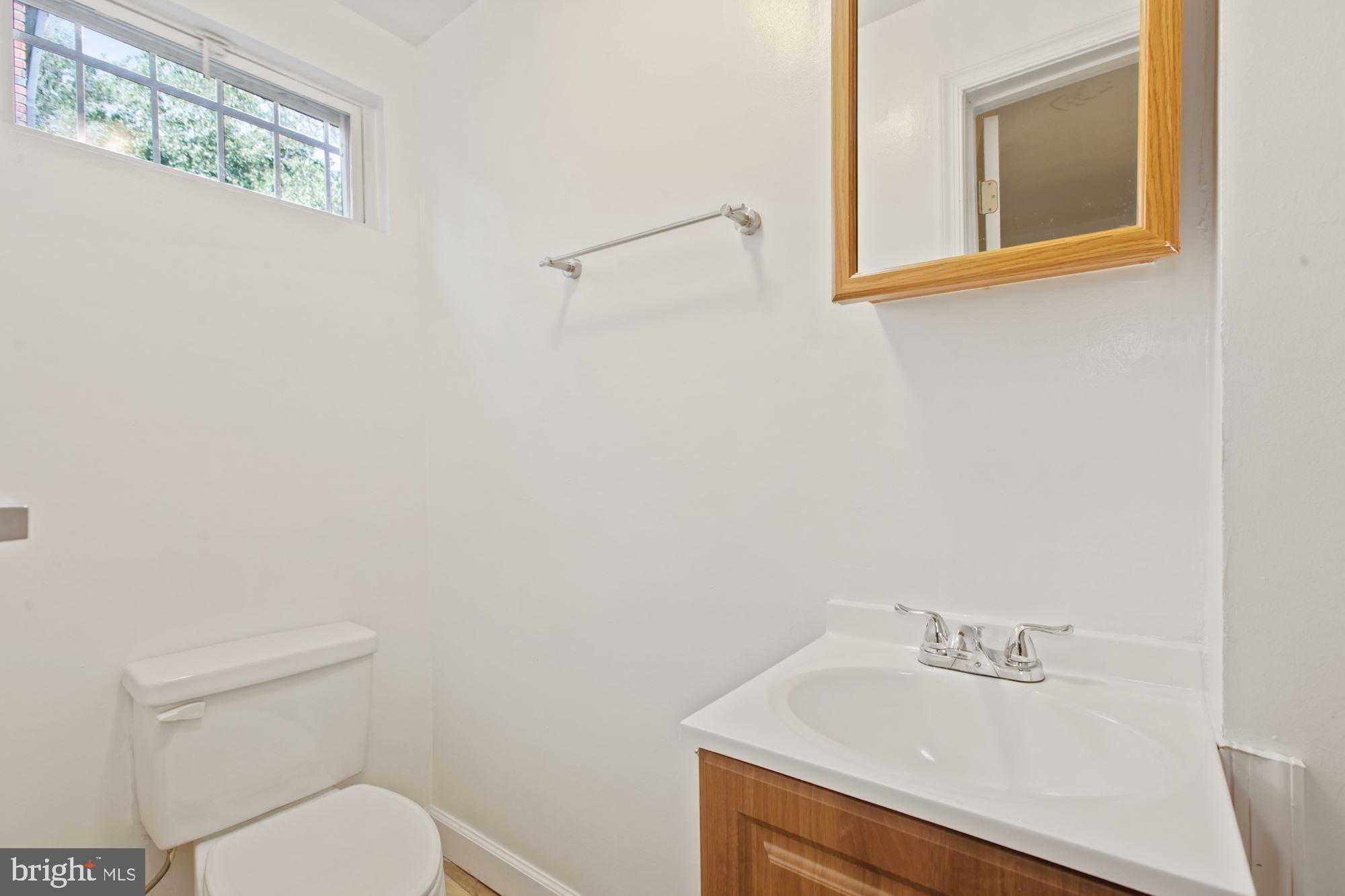 8717 Leonard Drive Silver Spring, MD 20910 - Photo 19 of 22