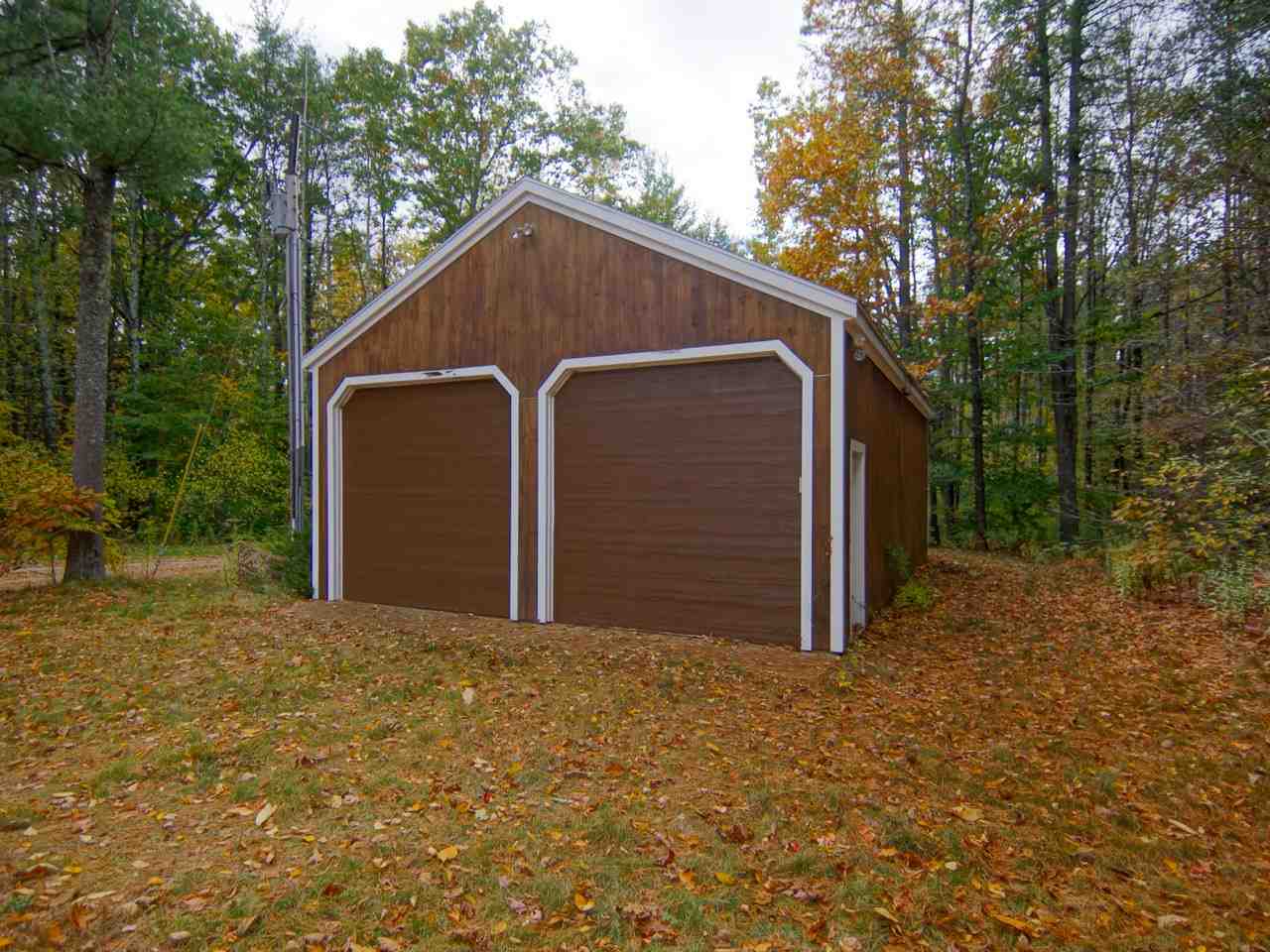 221 Exeter Road Hampton Falls, NH 03844 - Photo 4 of 40