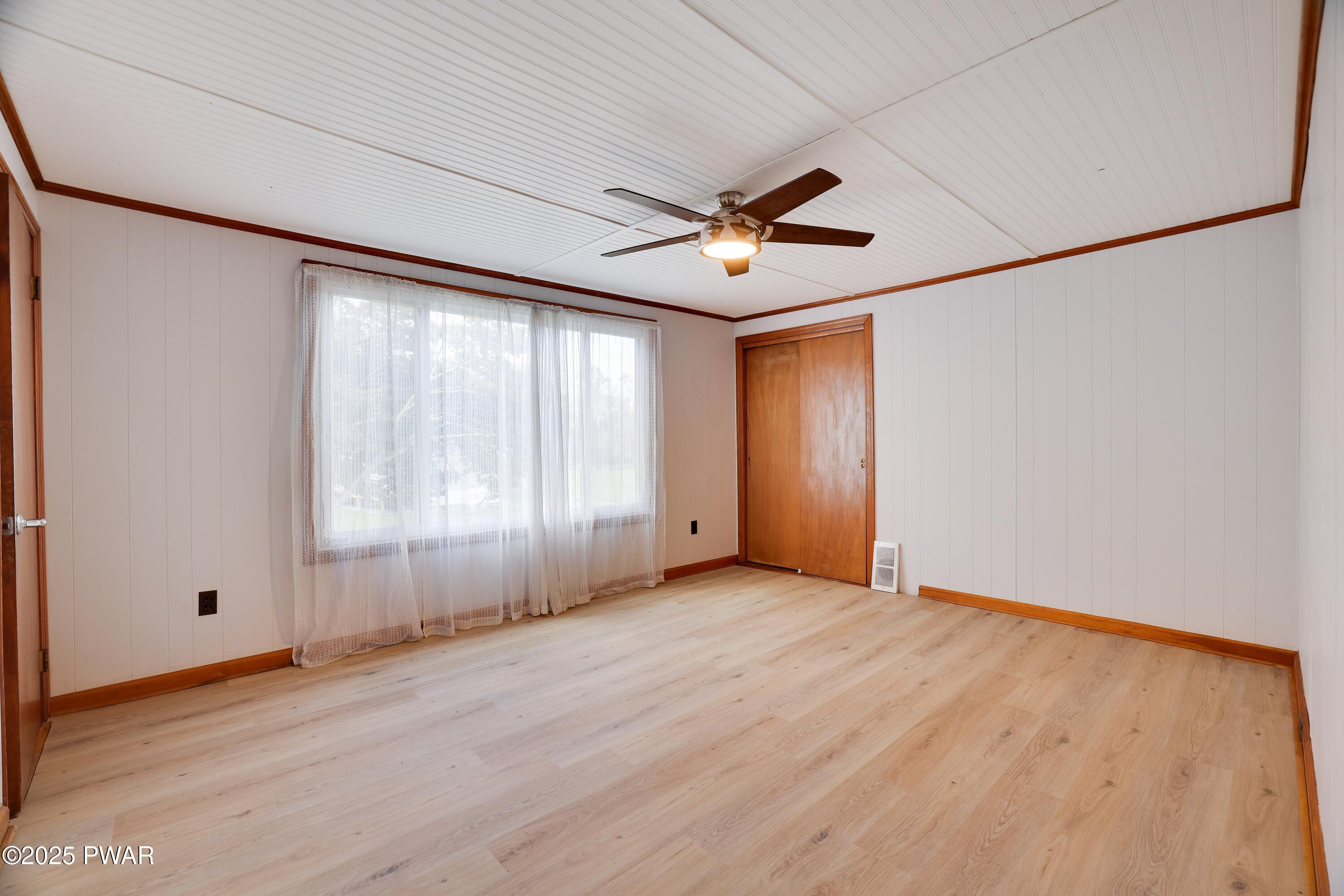 116 Peifer Road Lake Ariel, PA 18436 - Photo 29 of 38 Bedroom 1