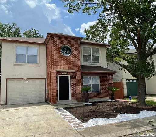 $1,875 | 9210 New Kenton, San Antonio, TX 78240