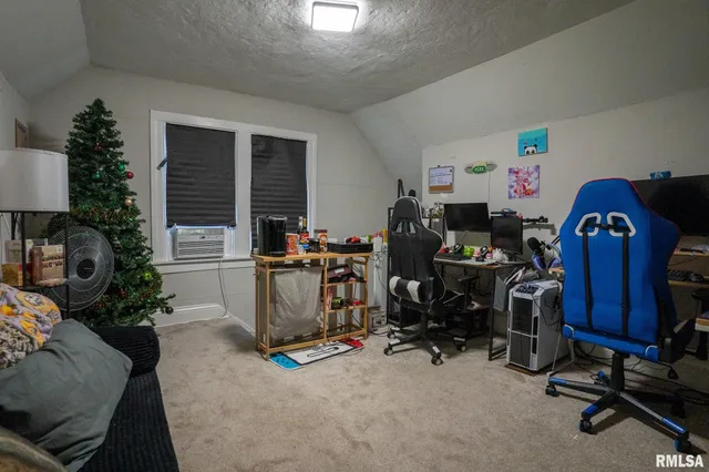 $109,900 | 926 North Patton Avenue, Springfield, IL 62702