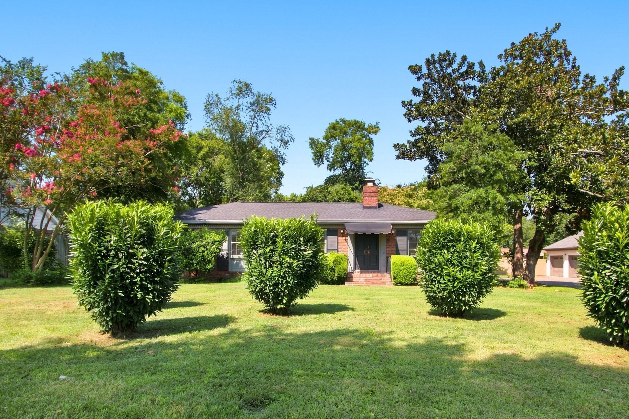 903 Hillsboro Road Franklin, TN 37064 - Photo 3 of 26