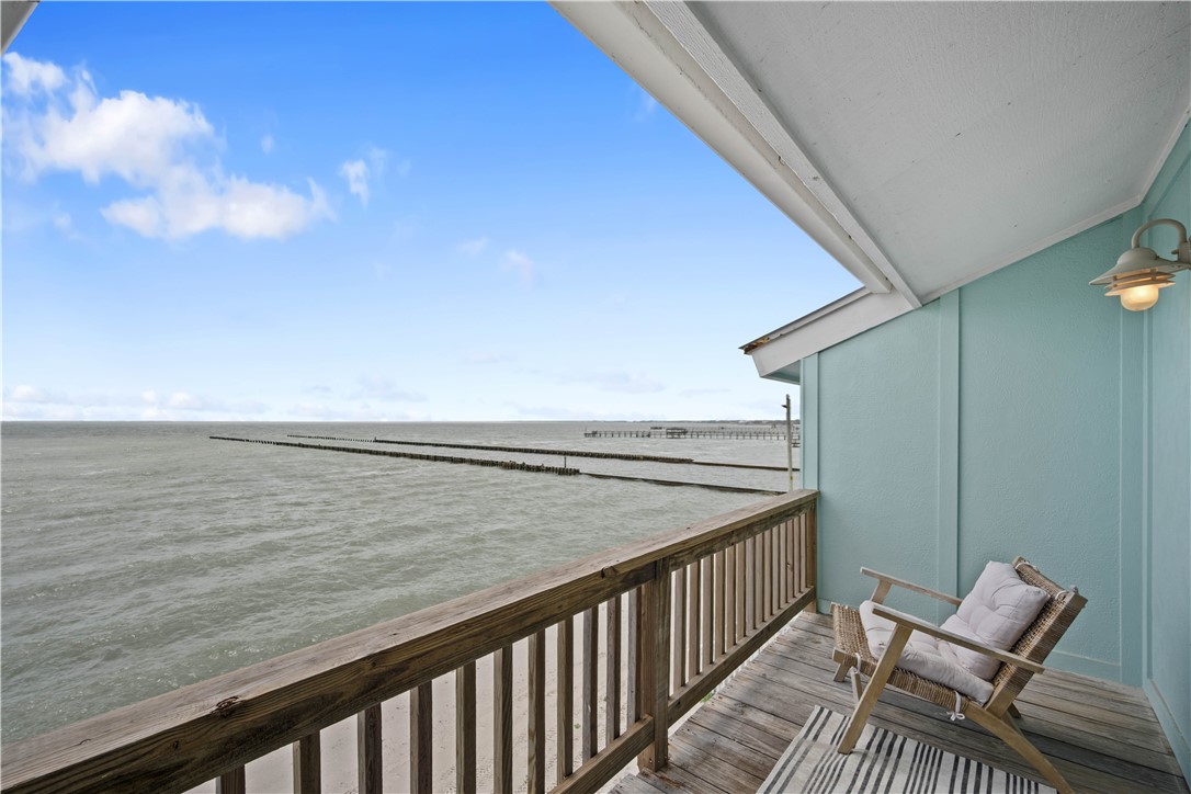 2292 North Fulton Beach Road, Unit 303 Rockport, TX 78382 - Photo 30 of 40