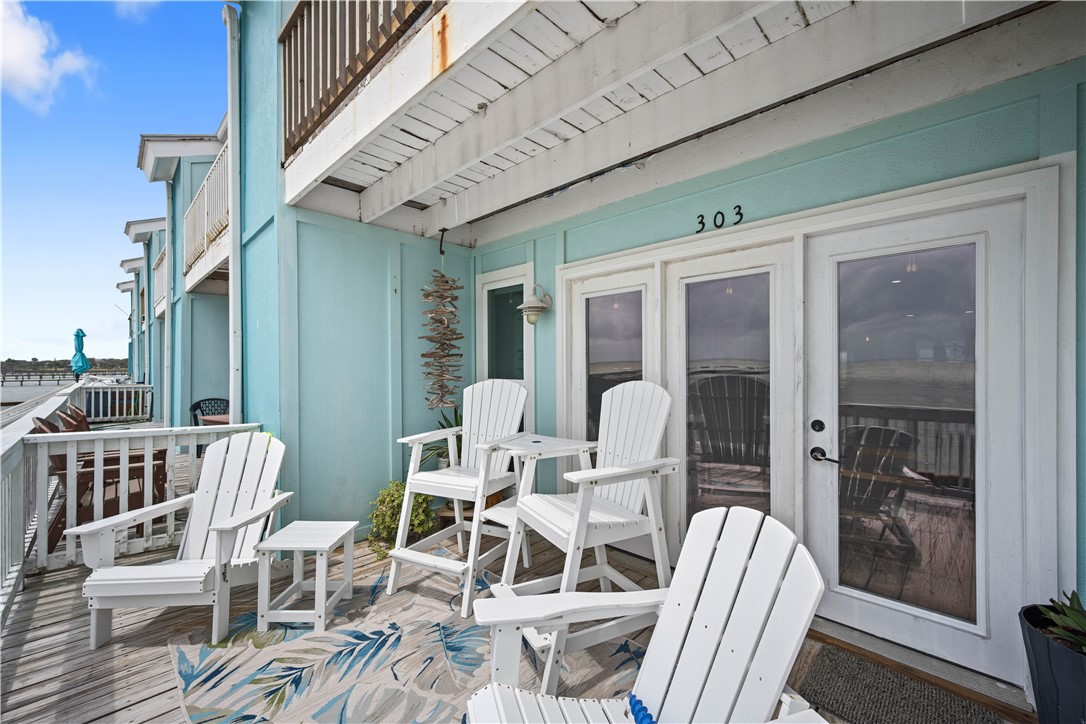 2292 North Fulton Beach Road, Unit 303 Rockport, TX 78382 - Photo 33 of 40