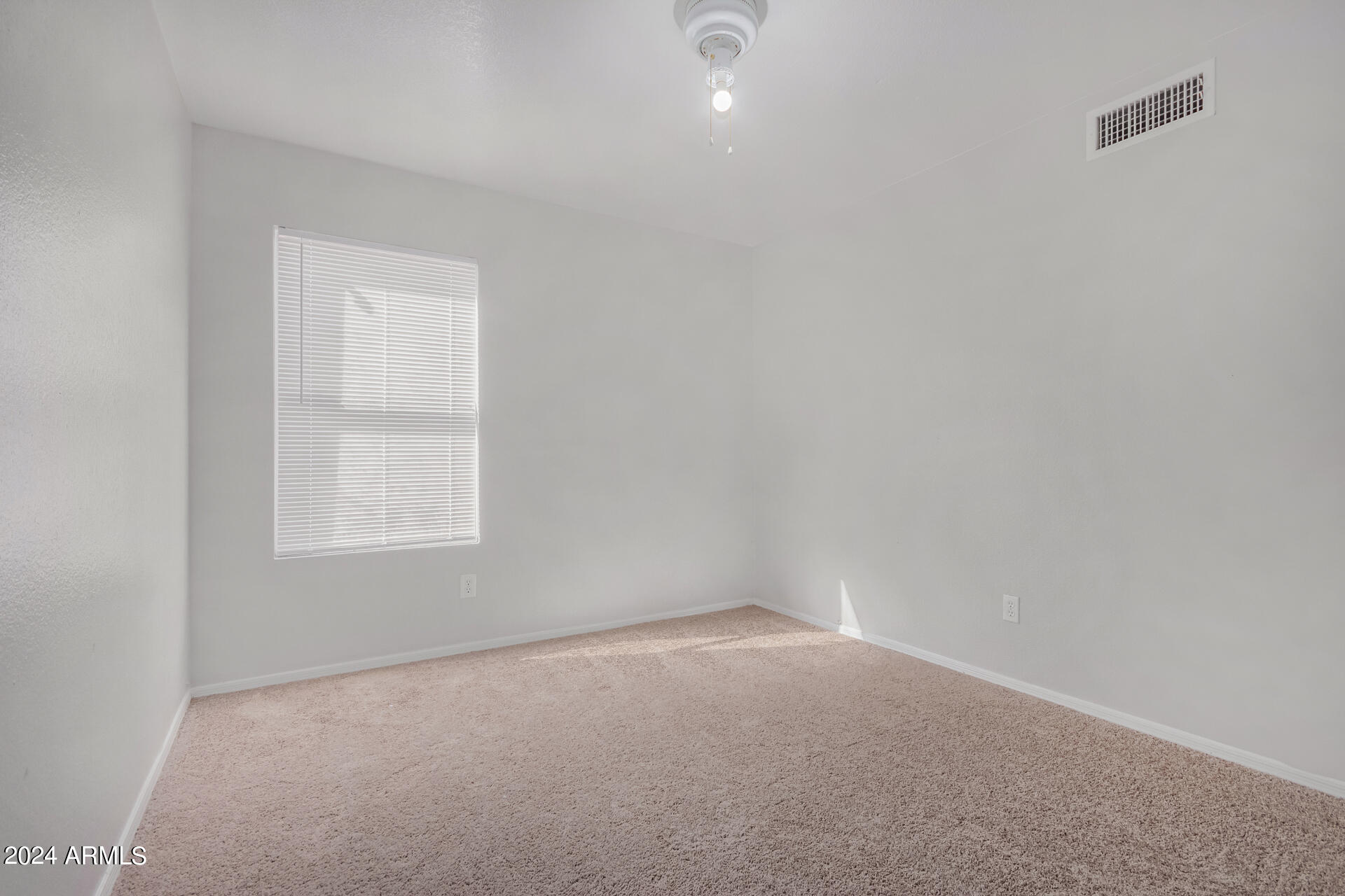 2342 East Smoke Tree Road Gilbert, AZ 85296 - Photo 16 of 16 06 - Smoke