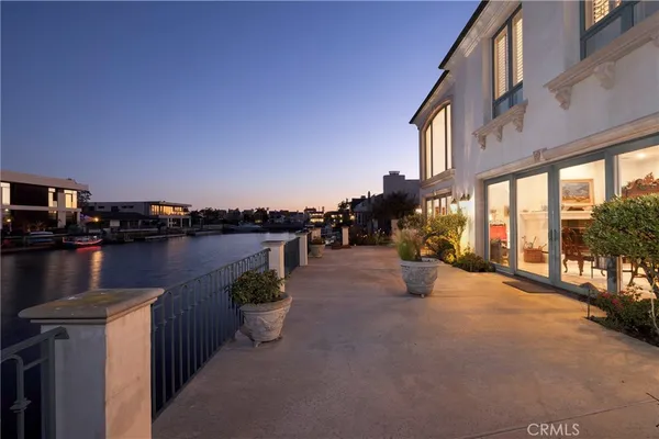 $7,250,000 | 3322 Devon Circle, Huntington Beach, CA 92649