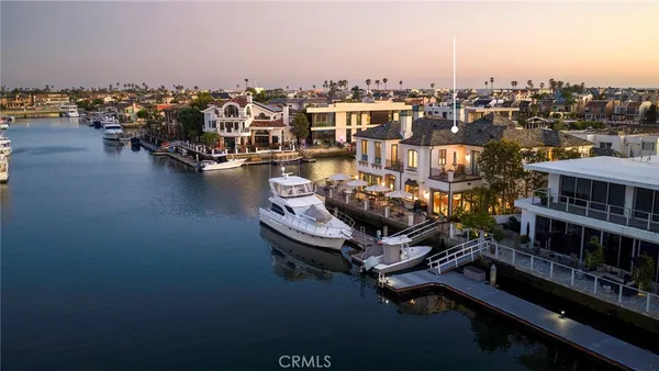 $7,250,000 | 3322 Devon Circle, Huntington Beach, CA 92649