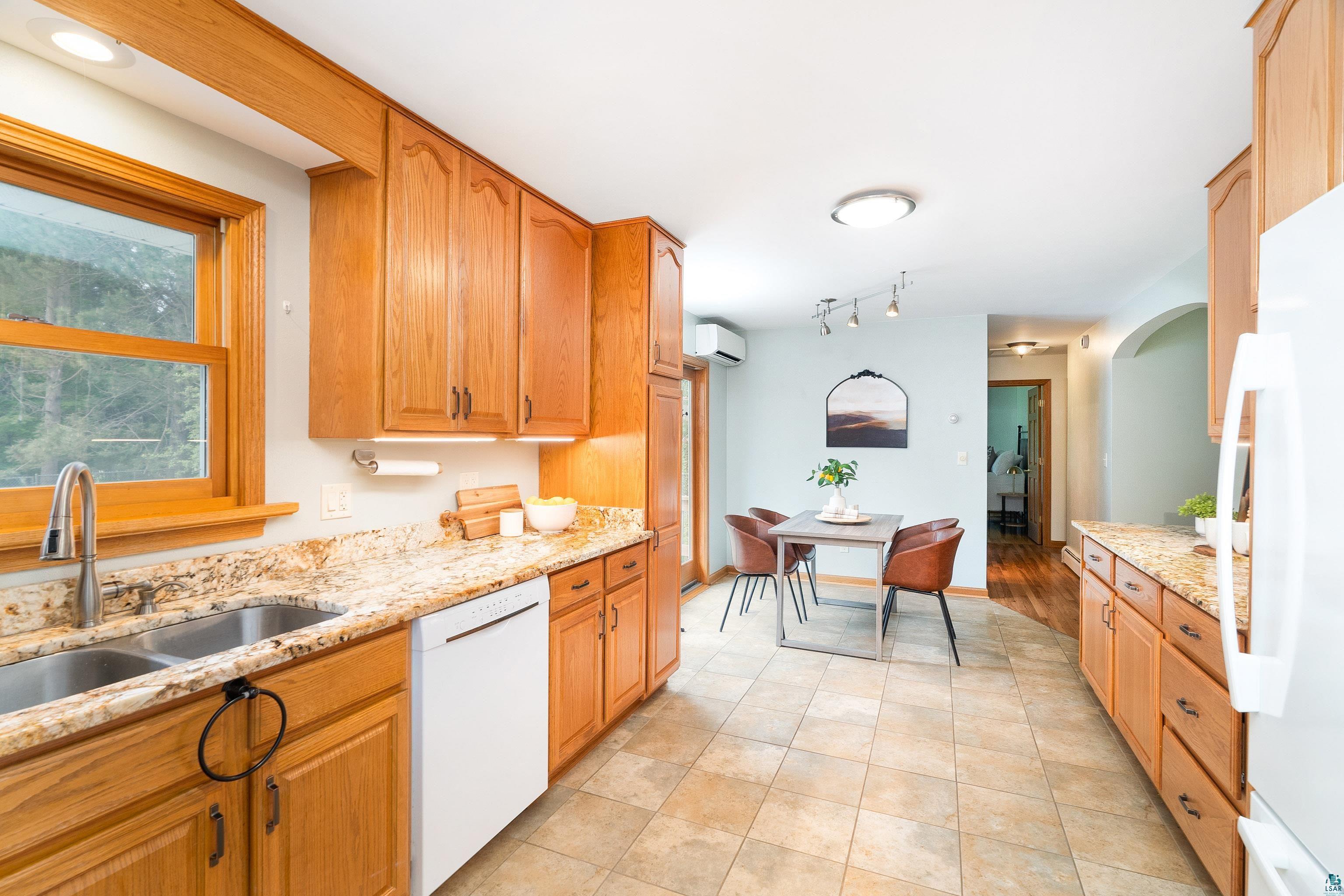 318 Marshall Street Duluth, MN 55803 - Photo 21 of 50