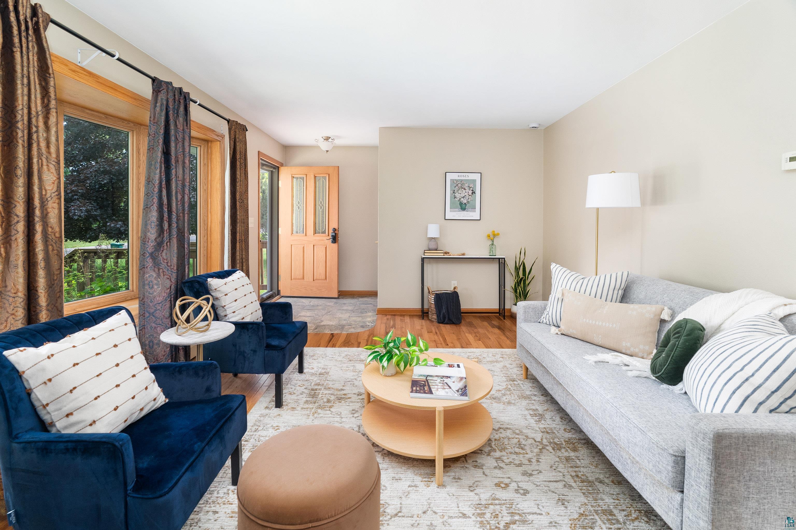 318 Marshall Street Duluth, MN 55803 - Photo 3 of 50