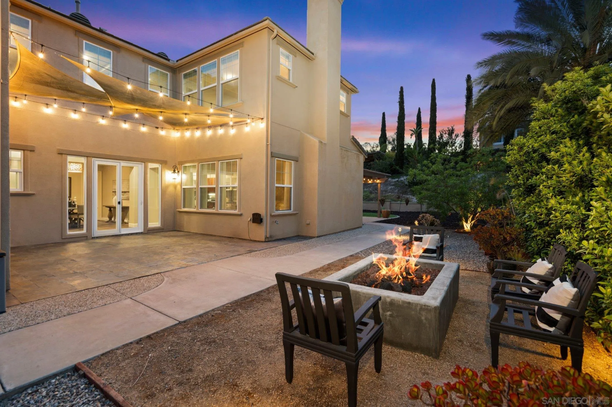 2827 Sutter Ridge Drive Chula Vista, CA 91914 - Photo 3 of 67 Gallery Image 3