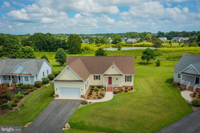 $429,500 | 66 Old Field Road, Irvington, VA 22480