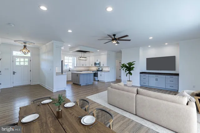 $429,500 | 66 Old Field Road, Irvington, VA 22480