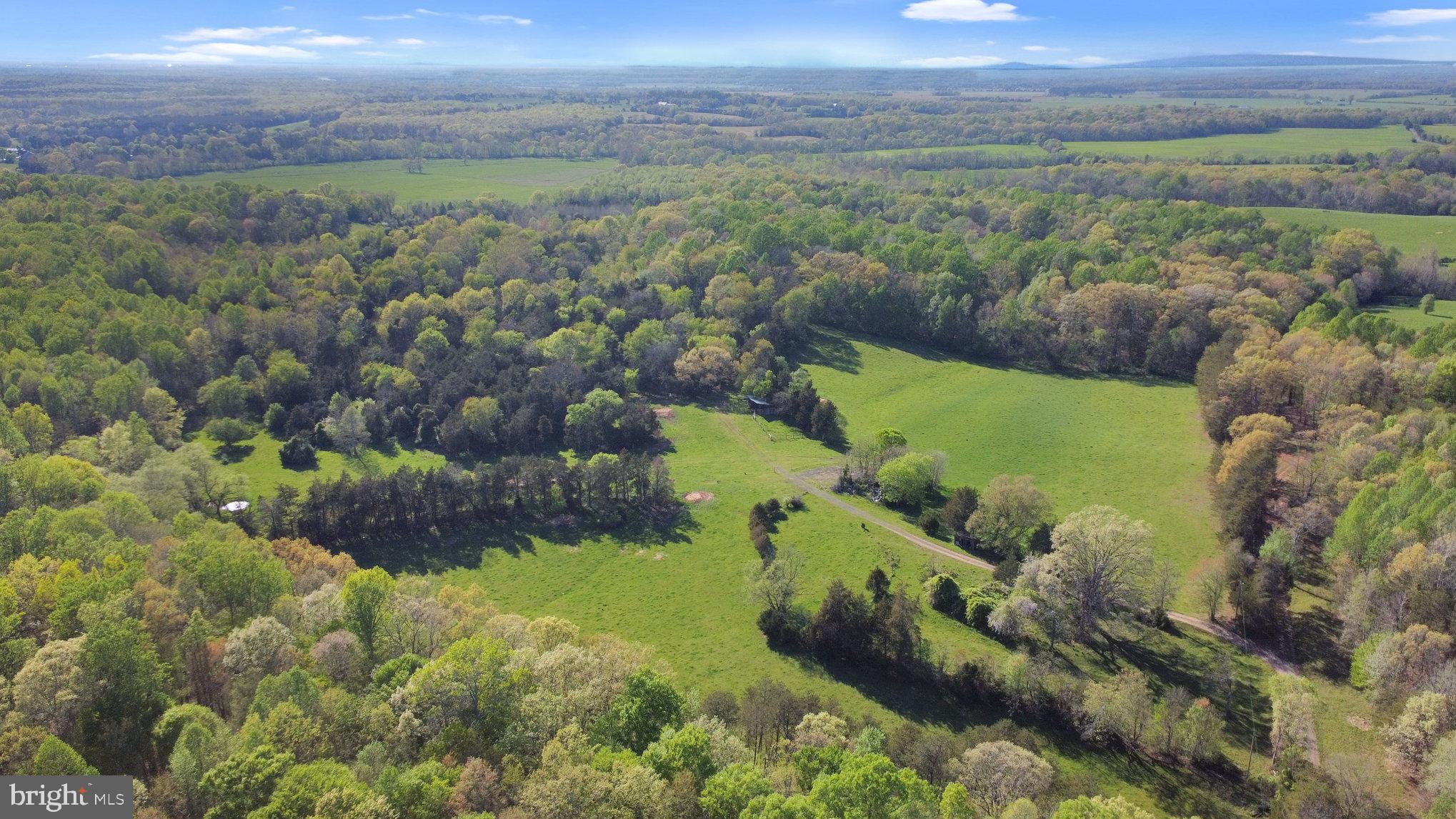 5533 Tall Cedars Road Sumerduck, VA 22742 - Photo 2 of 18