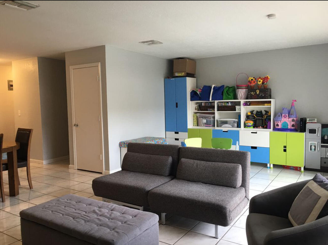 1679 Northwest 15th Vista Boca Raton, FL 33432 - Photo 5 of 15 a living room with furniture and a wooden floor