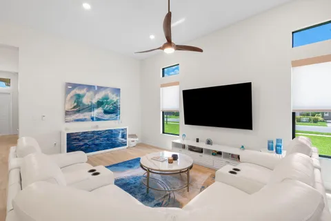 $895,000 | 11975 Vivar Run, Parkland, FL 33076