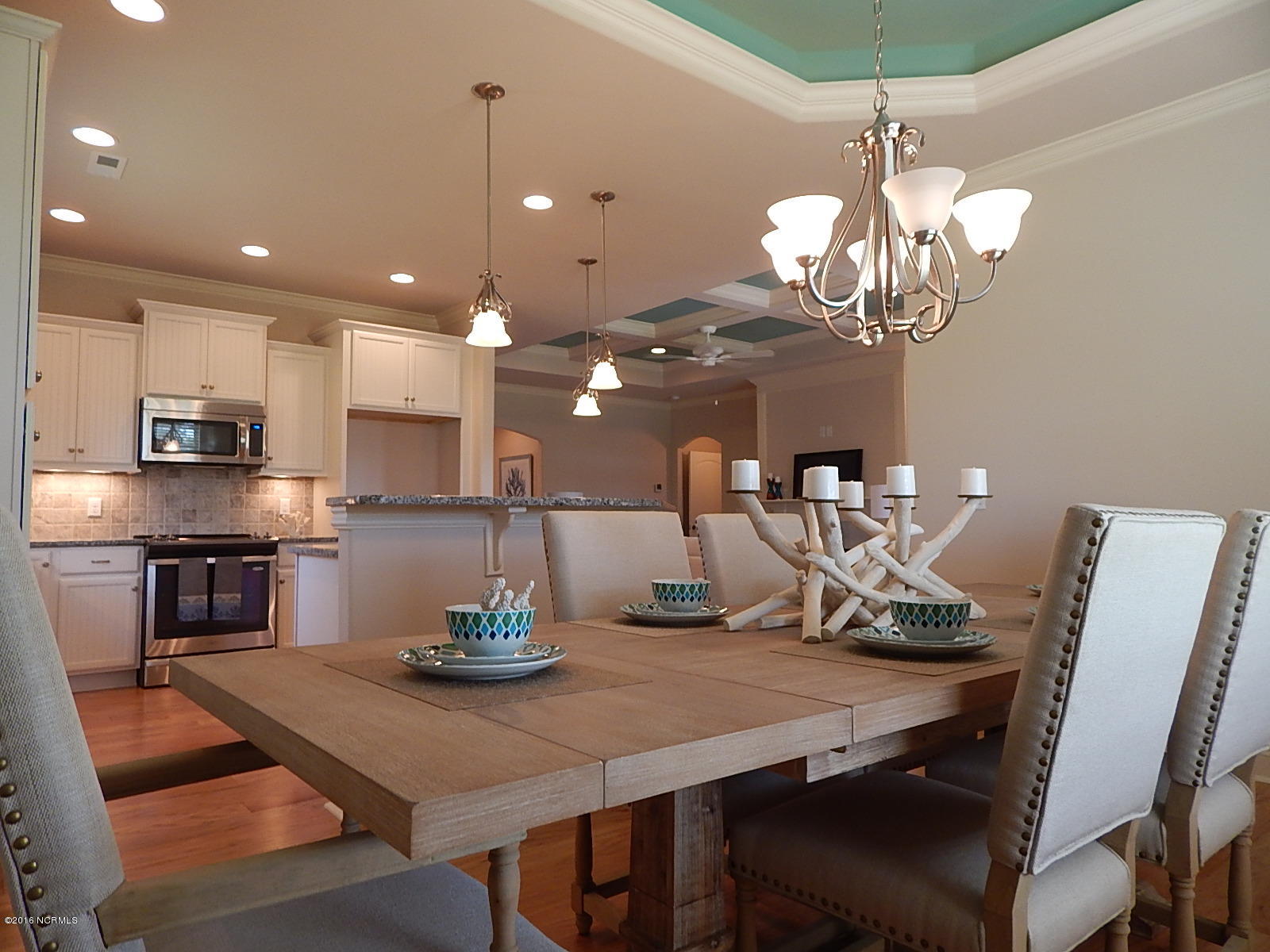 328 Motts Forest Road Wilmington, NC 28412 - Photo 13 of 24 Dining