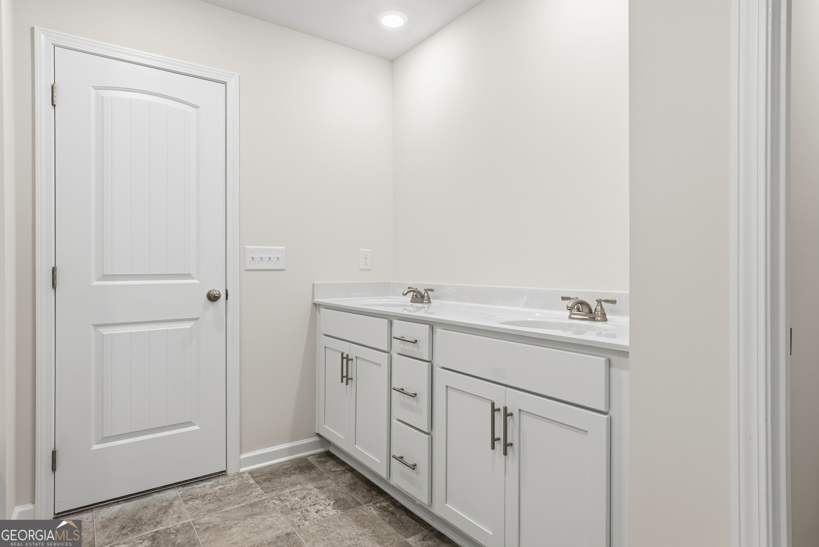 28 Umber Lane Newnan, GA 30263 - Photo 15 of 26