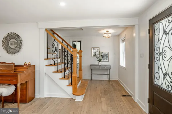$1,690,000 | 466 Barclay Road, Bryn Mawr, PA 19010