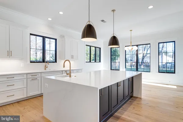 $2,995,000 | 324 Tapawingo Road Southeast, Vienna, VA 22180