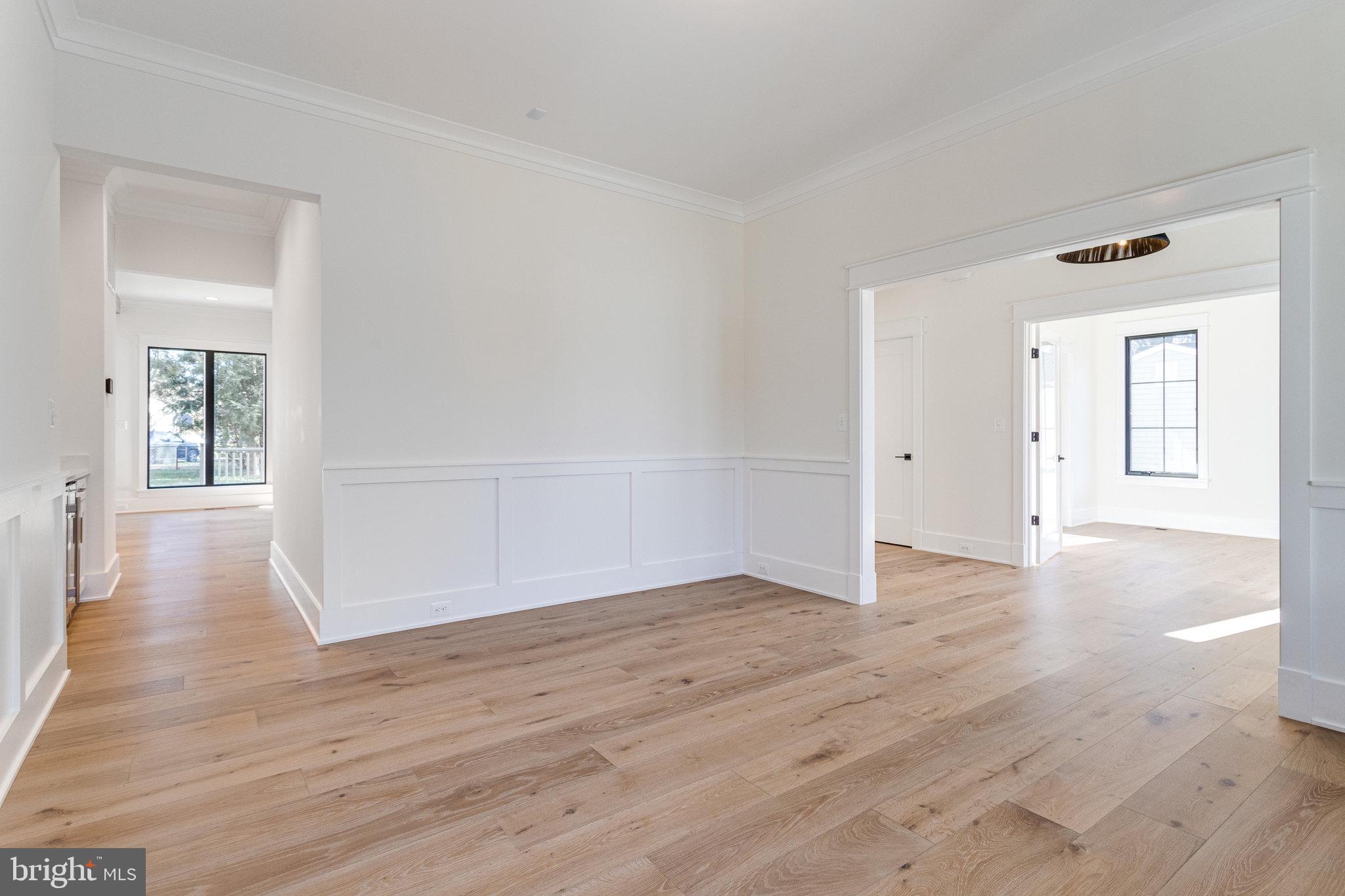 324 Tapawingo Road Southeast Vienna, VA 22180 - Photo 16 of 35