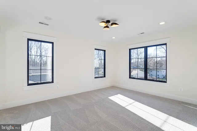 $2,895,000 | 324 Tapawingo Road Southeast, Vienna, VA 22180