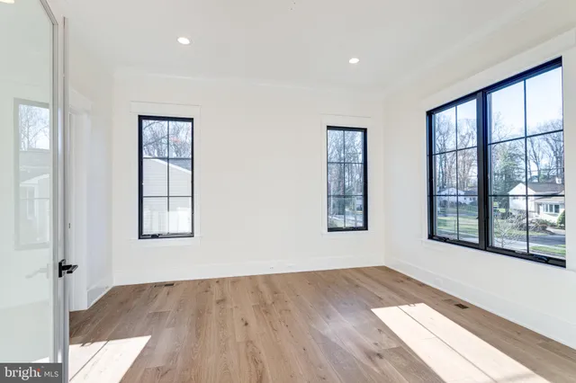 $2,895,000 | 324 Tapawingo Road Southeast, Vienna, VA 22180