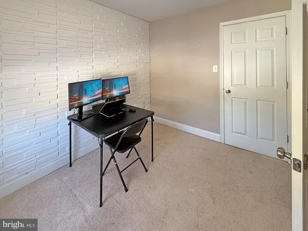 a view of workspace with furniture