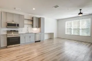 $1,545 | 2232 Empire Central, Unit 213, Dallas, TX 75235