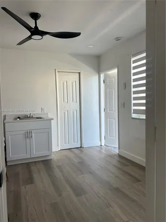$1,550 | 1711 Thomas Street, Unit 13, Hollywood, FL 33020