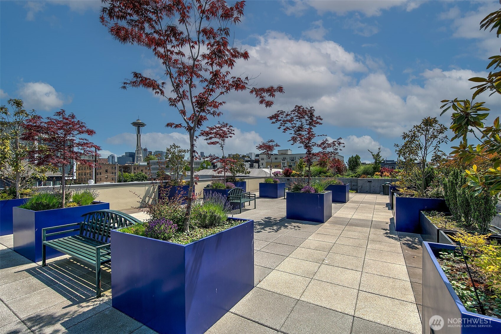 17 West Mercer Street, Unit 302 Seattle, WA 98119 - Photo 25 of 28 a view of a terrace with furniture