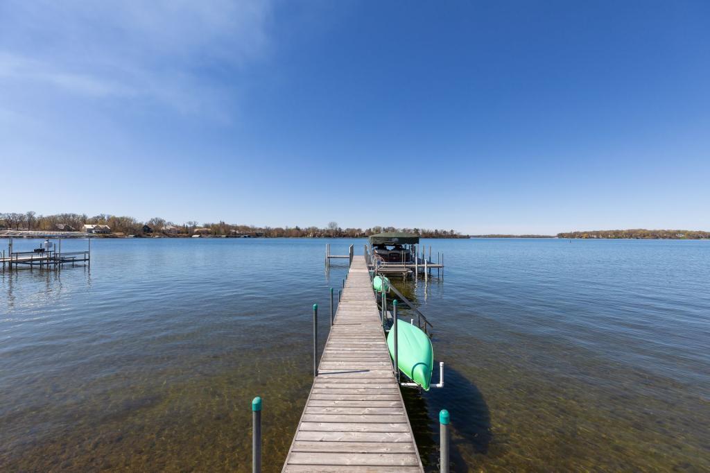 4436 Manitou Road Tonka Bay, MN 55331 - Photo 4 of 40