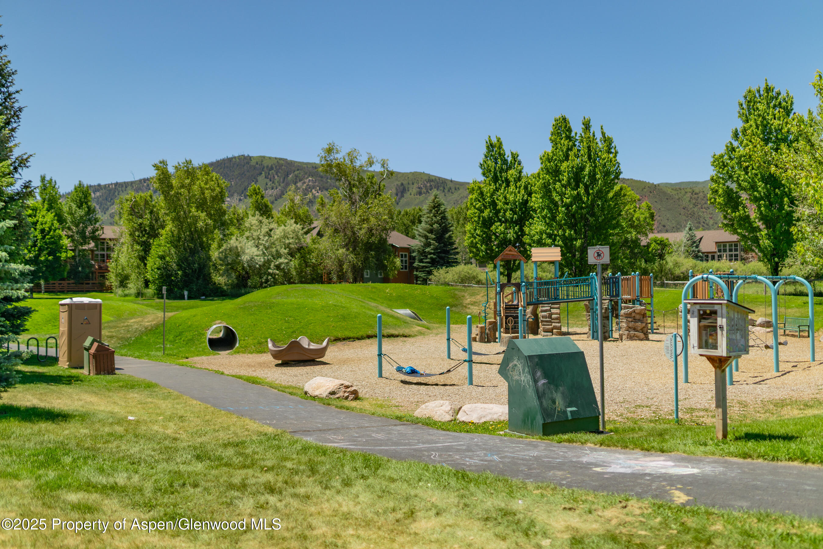 202 Evans Road, Unit 202 Basalt, CO 81621 - Photo 27 of 29 a view of a park with large trees