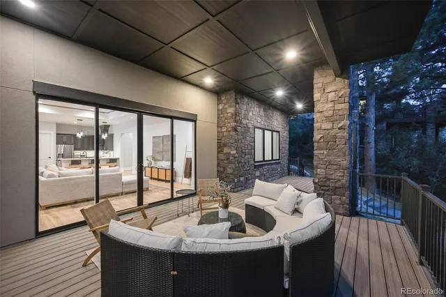 $2,890,000 | 2554 Saddleback Drive, Castle Rock, CO 80104