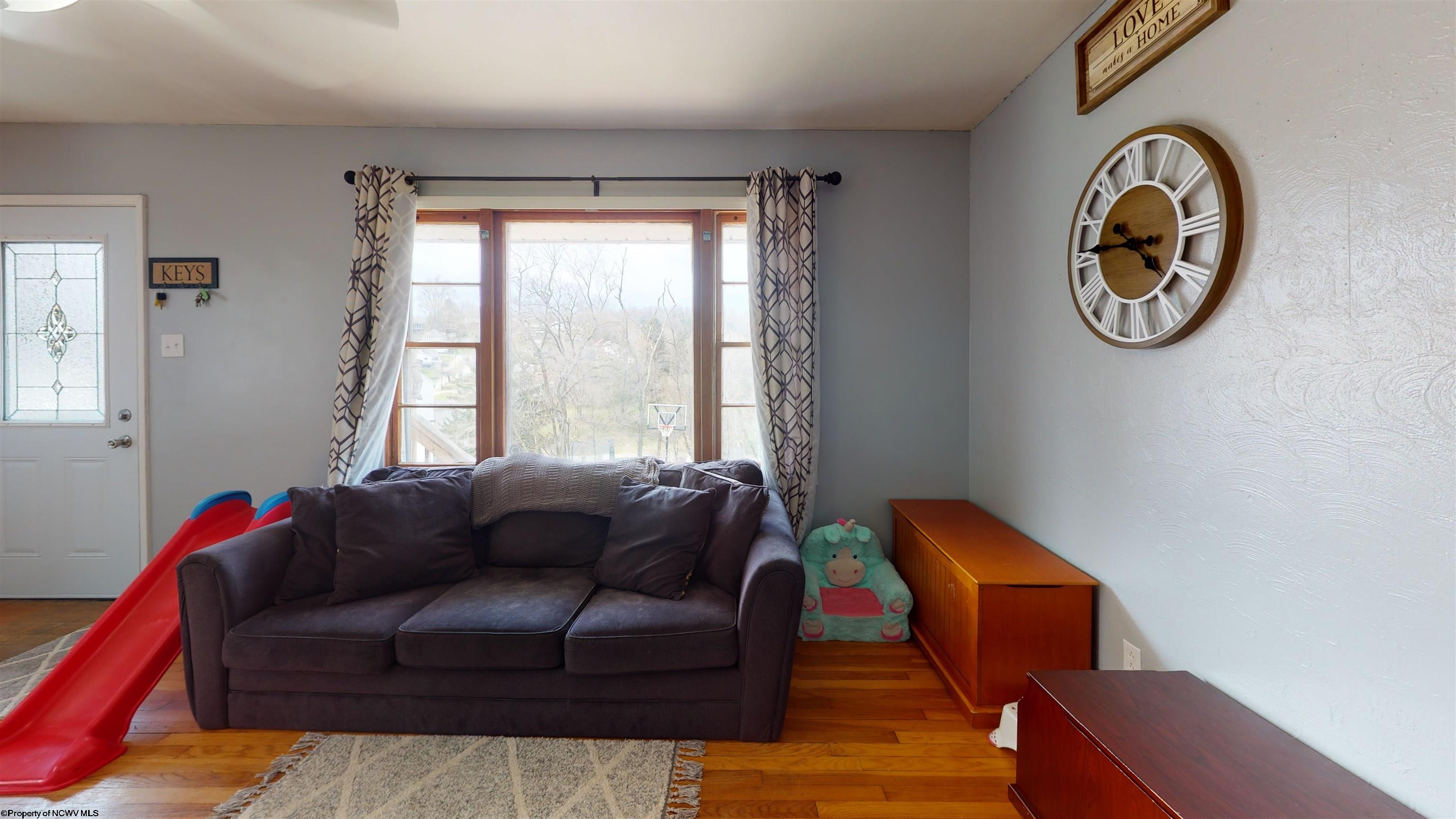 1360 Overhill Road Fairmont, WV 26554 - Photo 4 of 20 Gallery Image 4